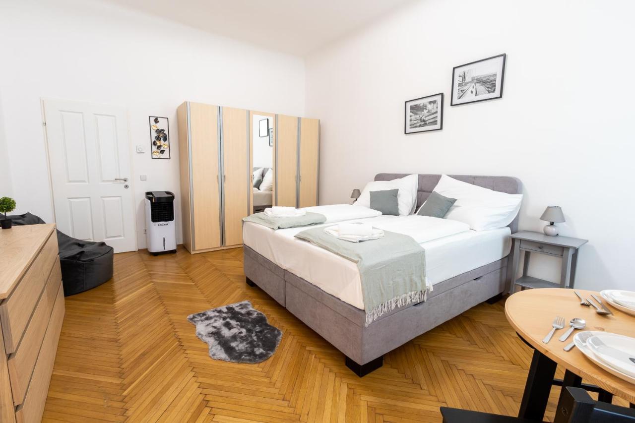 The Place, In The 7Th District Of Viena Exterior foto